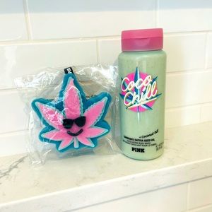 Body Scrub & Matching Loofah